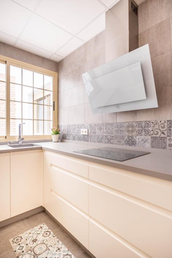 Apartamento Hércules - Vacacional Sevilla Extérieur photo